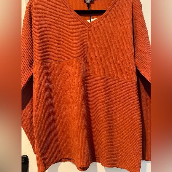 Rust Color Ribbed Tunic - Picture 3 of 7